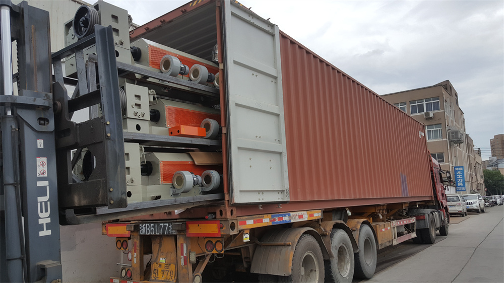 Six film Blowing Film Machine in the Middle East were tested and delivered