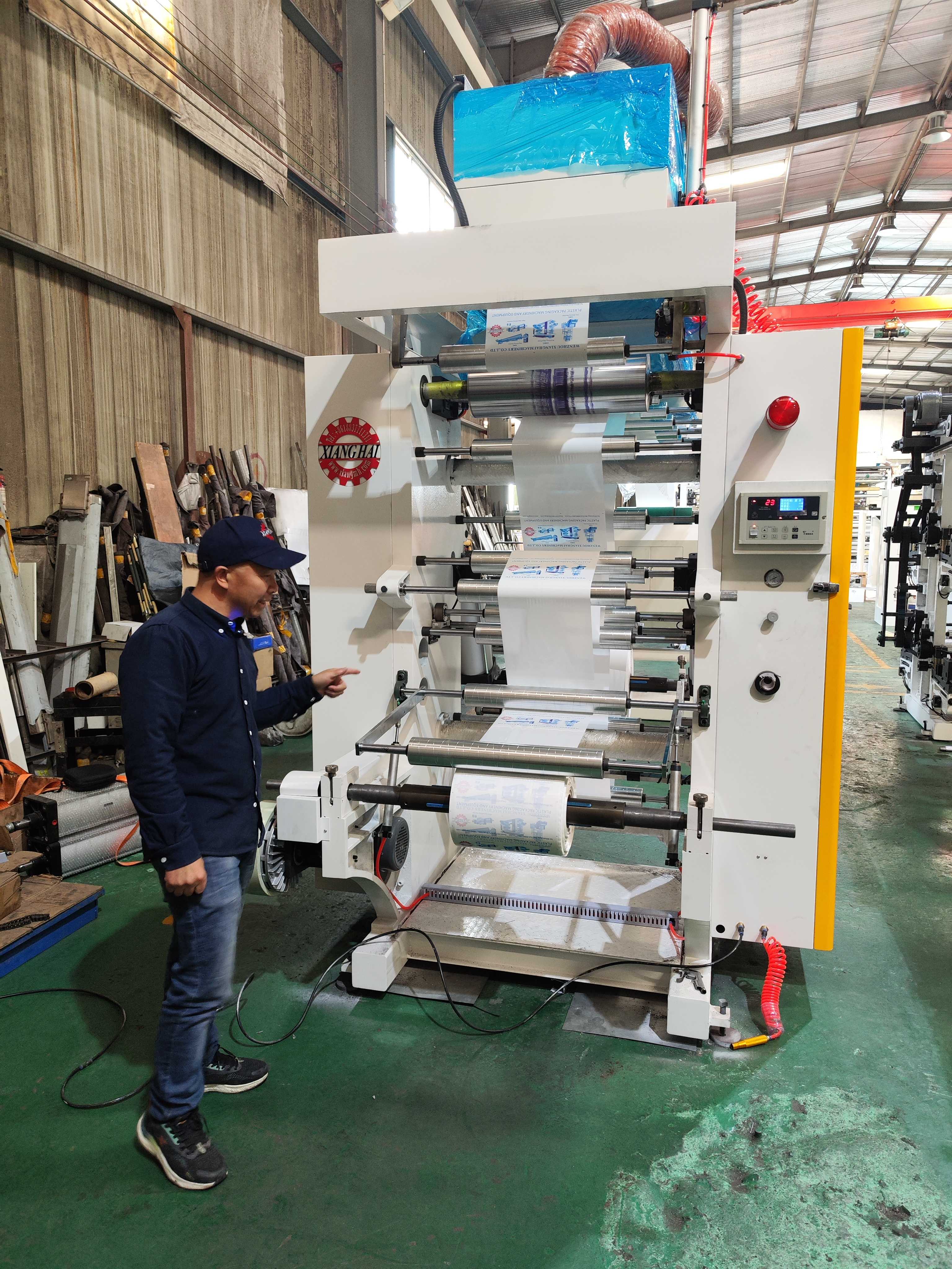 Russia customer on line test machine - Six colors CI design flexo printing machine.