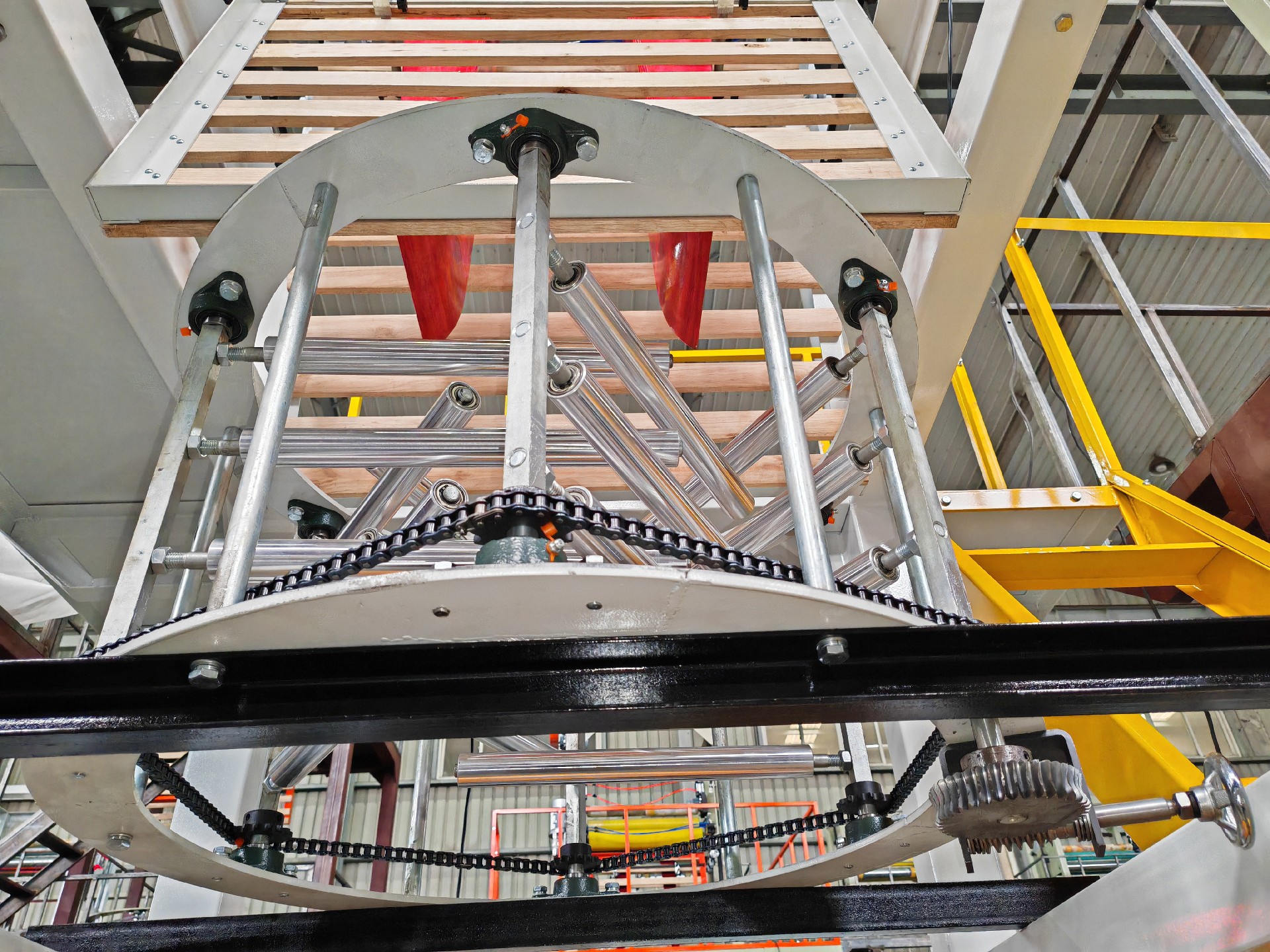 1753429105865576.jpg 1753429105865576.jpg